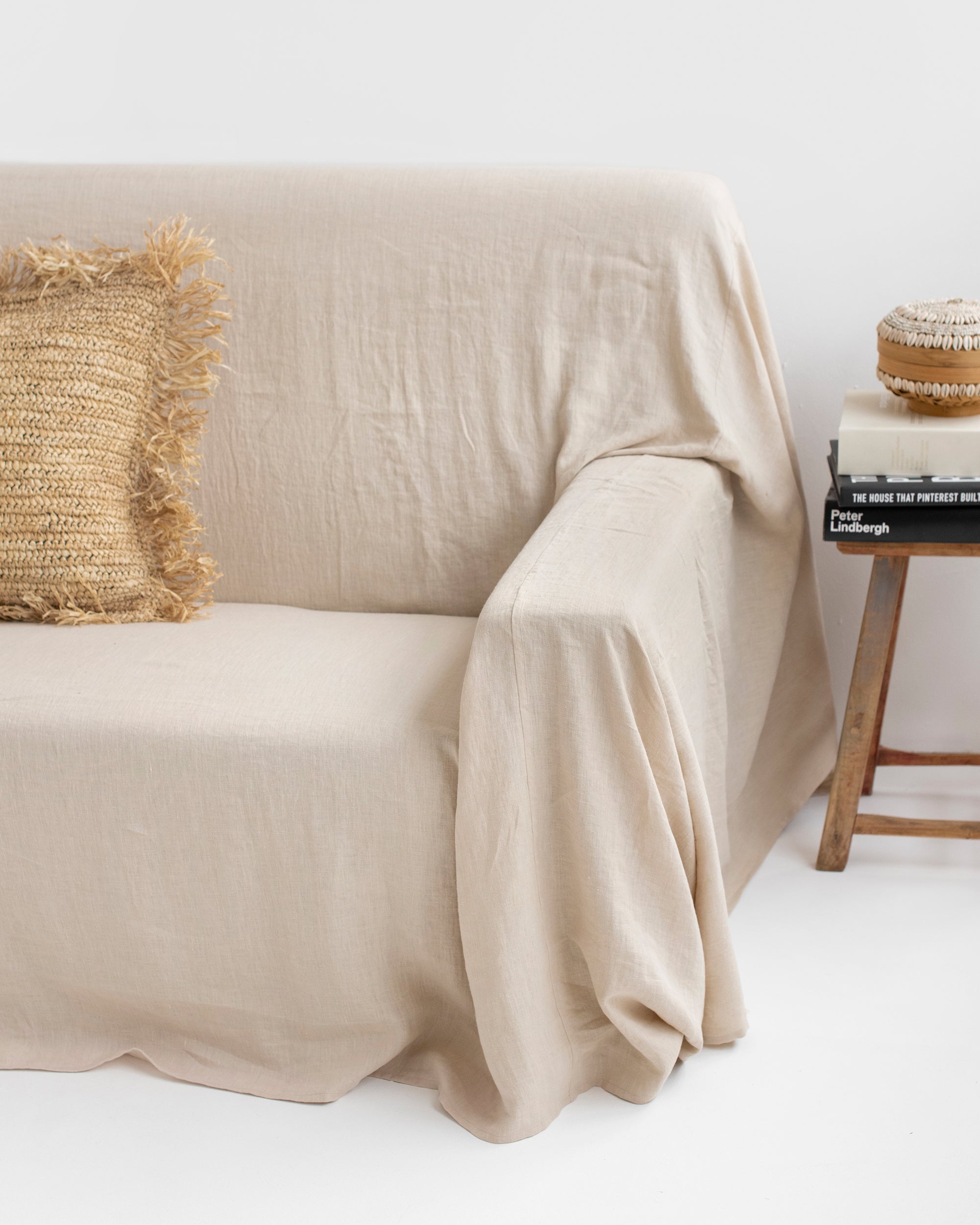 Linen couch cover in Natural linen
