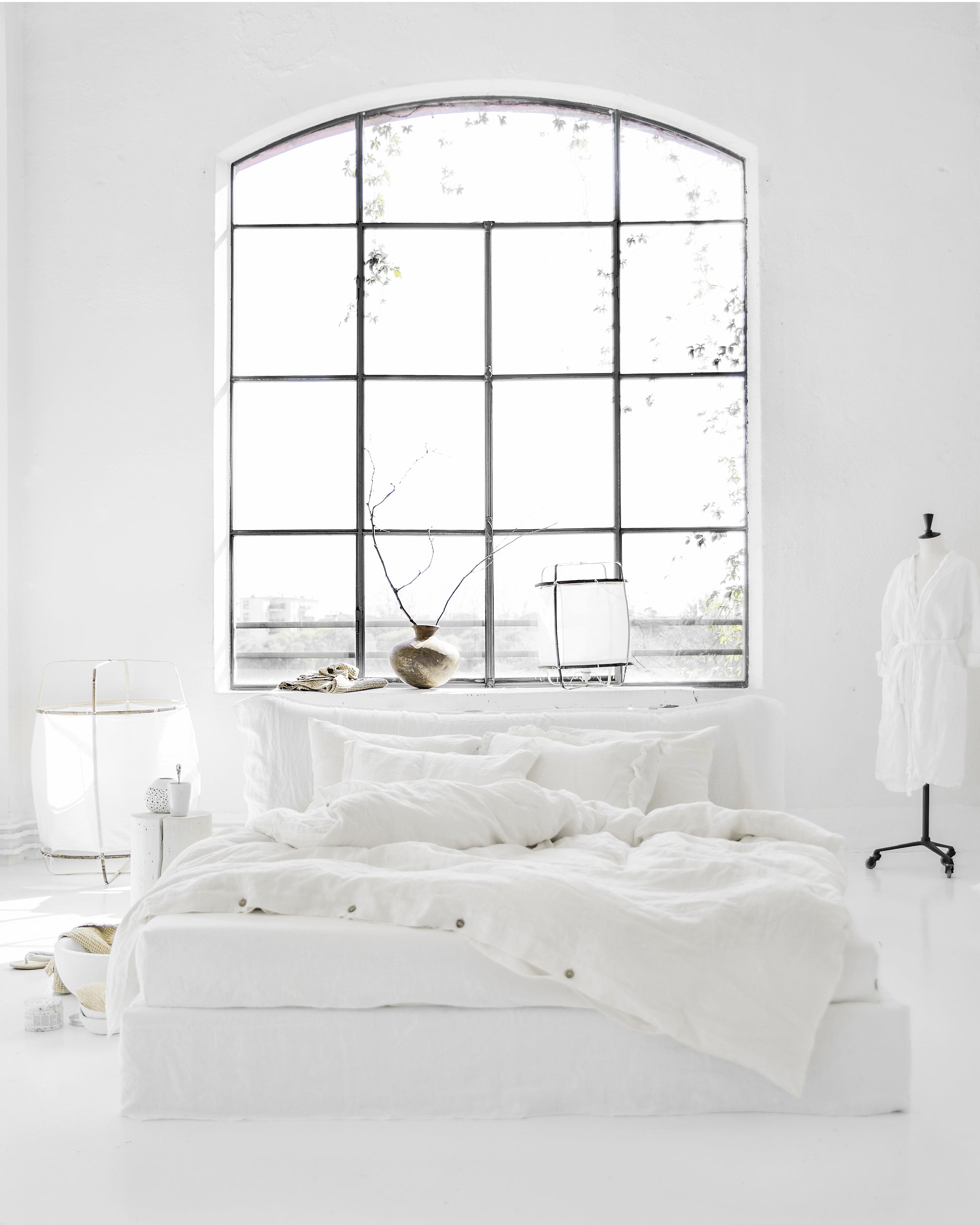 White linen sheet set (4 pcs)
